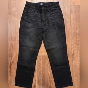 Time and Tru Women's High Rise Cropped Black Jeans NWOT